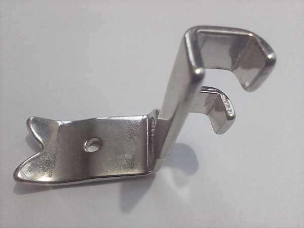 sewing machine shirring centre foot