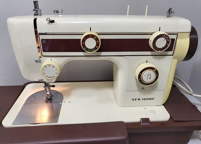 New Home Janome 632C Sewing Machine