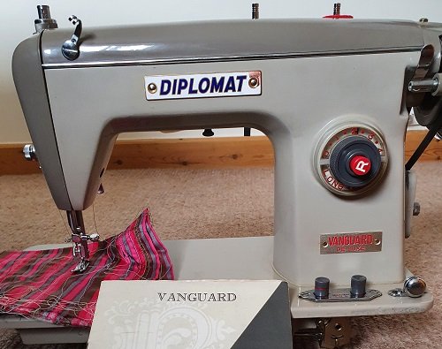 Diplomat De Luxe