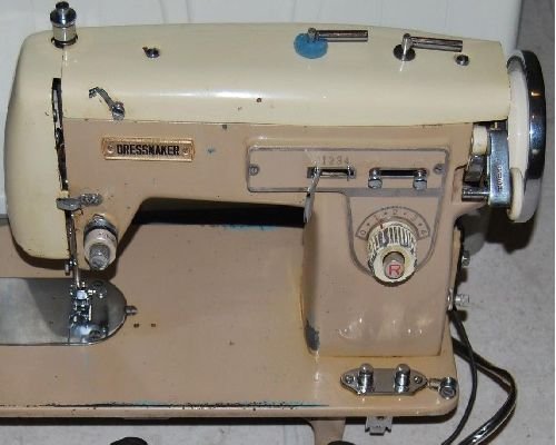 Dressmaker 490