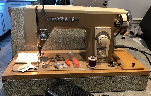 Harris Deluxe Sewing Machine