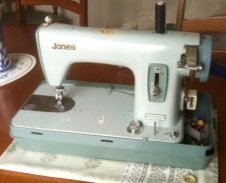 Jones 128 Sewing Machine