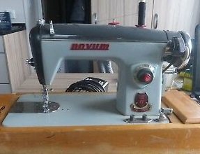 Novum Mark IV Sewing Machine