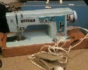 Reads FZ223 Sewing Machine