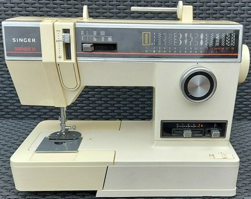 Singer Serenade 30