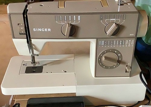 Singer 3015